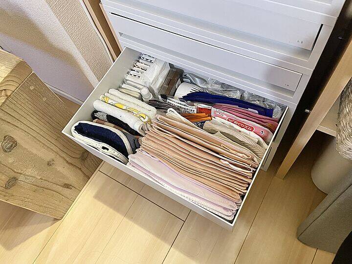 「収納力と使い勝手を高める、立てる収納のつくり方」 by seriさん