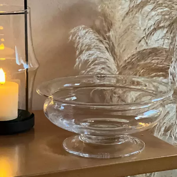 「「シンプルに花を楽しめる、透明ガラスの広口花瓶」 by Kikko.さん」の画像