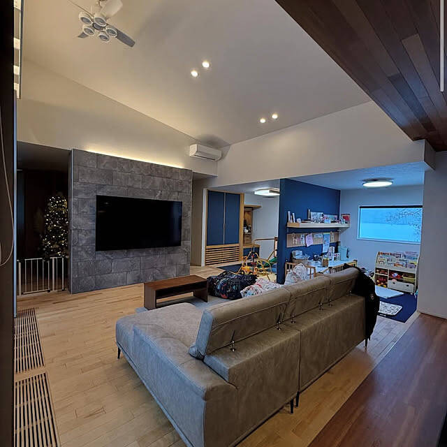 「のびやかな空間と素材のレイヤードを楽しむ、家族とともに育つ住まいづくり」 by tb_risei.homeさん