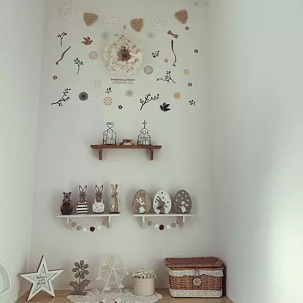 「気軽に模様替えを楽しめる♪セリアのウォールステッカー実例集」の画像