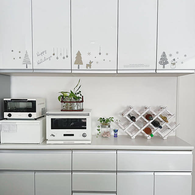 気軽に模様替えを楽しめる♪セリアのウォールステッカー実例集