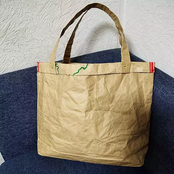 「手放す前にまだ活かせる！加工しやすく暮らしに役立つ米袋の再利用方法6選」の画像