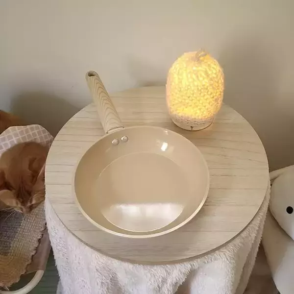 「料理がもっと楽しくなる！キッチンに迎えたい理想のフライパン6選」の画像