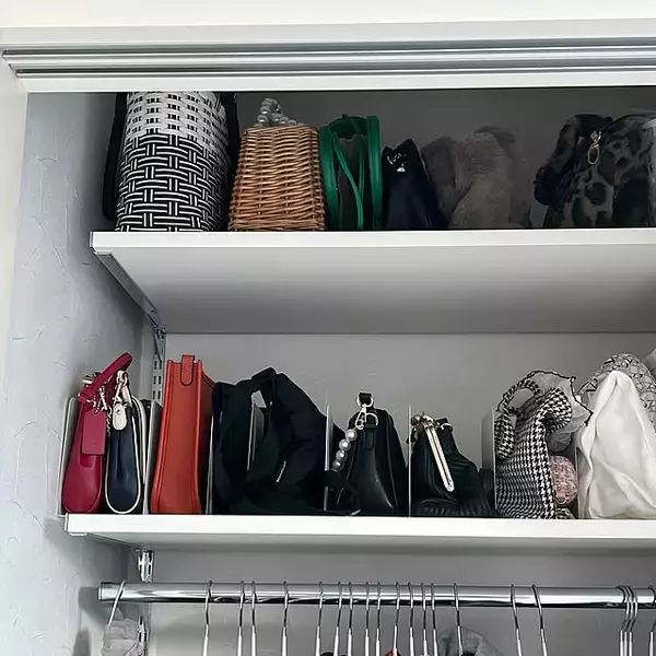 「仕切りにも目隠しにも使える！アイデアが光るブックエンドの活用方法」の画像