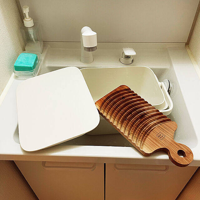 使いやすくてデザインも◎日々の暮らしが快適になる「マーナ」の製品