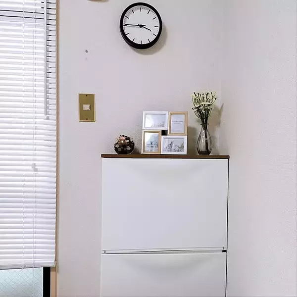 「壁面収納で省スペースは万全！IKEAのTRONESに収納したいおすすめアイテム6選」の画像