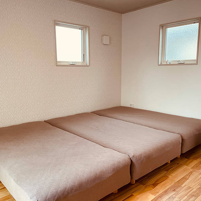 一人暮らしから家族の寝室まで自由に使える♪無印良品の脚付きマットレスがある暮らし