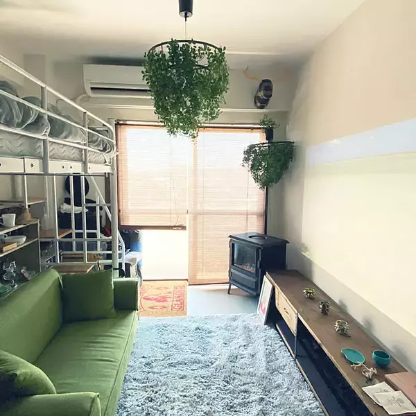 「壁沿い・窓際・中央でどう違う？快適なベッドの置き方・レイアウトガイド」の画像