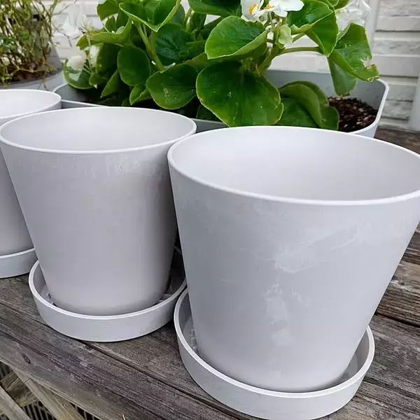 「ガーデニングがもっと楽しくなる♪セリアで見つけたおすすめアイテム6選」の画像