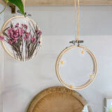 「新たな使い道が見つかる♡セリアの刺繍枠で楽しむ簡単リメイクアイディア」の画像5