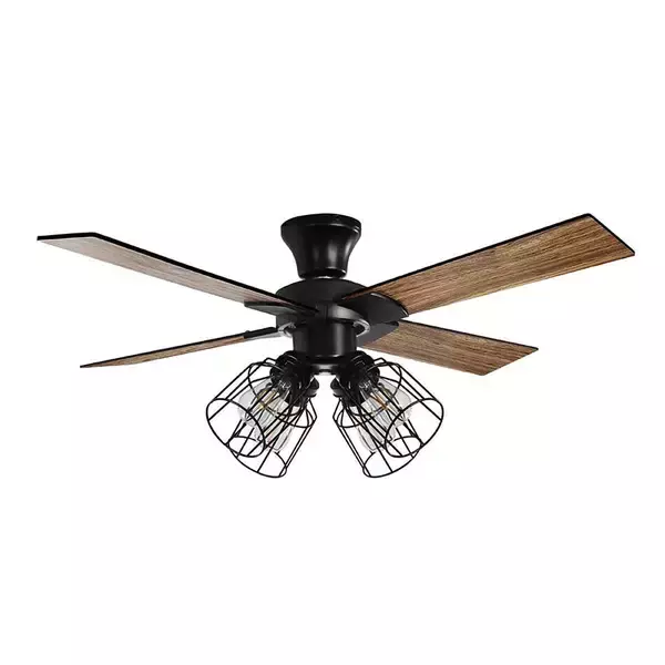 「見た目も機能もばっちり♡シーリングファンライトがあるお部屋」の画像