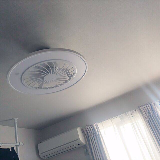 見た目も機能もばっちり♡シーリングファンライトがあるお部屋