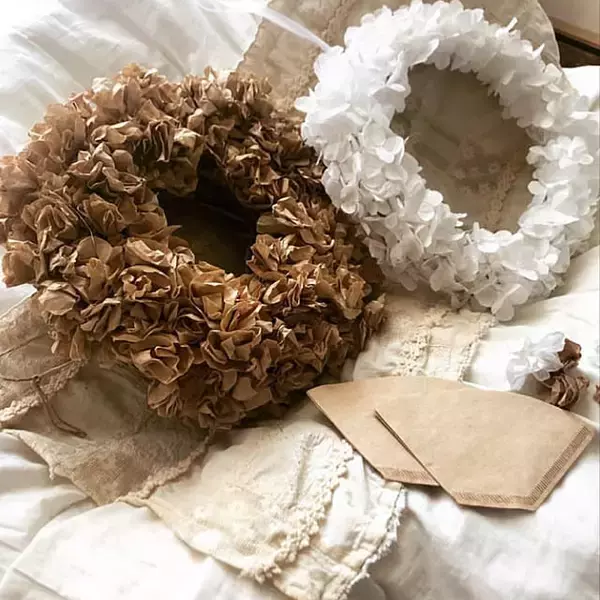 「じゃない使い方でも超優秀！コーヒーフィルターの活用アイデア6選」の画像