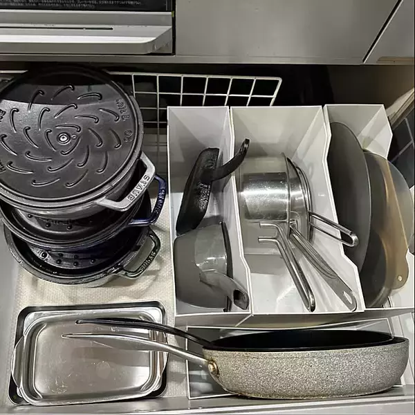 「並べるだけで美収納が叶う！ニトリのファイルボックス活用法」の画像