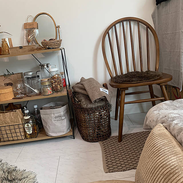 入れるだけで収納もインテリアも決まってくれる♪ニトリのかごを使った収納実例