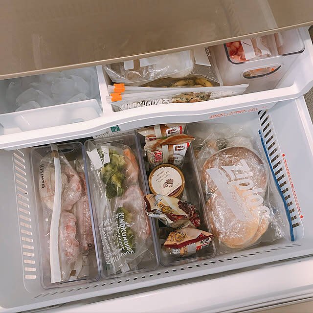 仕切り＆引き出しで取り出しやすいスペースに♪ニトリのアイテムで冷蔵庫収納を見直し
