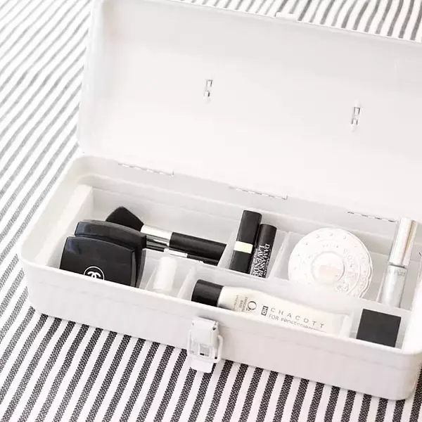 道具も生活雑貨もすっきり。無印良品のスチール工具箱収納