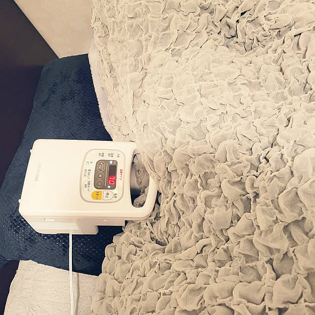 光熱費が気になる冬に！今日からできる「暖房を使わずにお部屋で暖かく過ごす工夫」10選