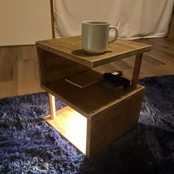 「自分だけのオリジナル作品でリラックスタイムを満喫♪サイドテーブルDIYの実例集」の画像