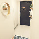 「インテリアとしても輝く☆ラウンドミラーがあるお部屋10選」の画像2