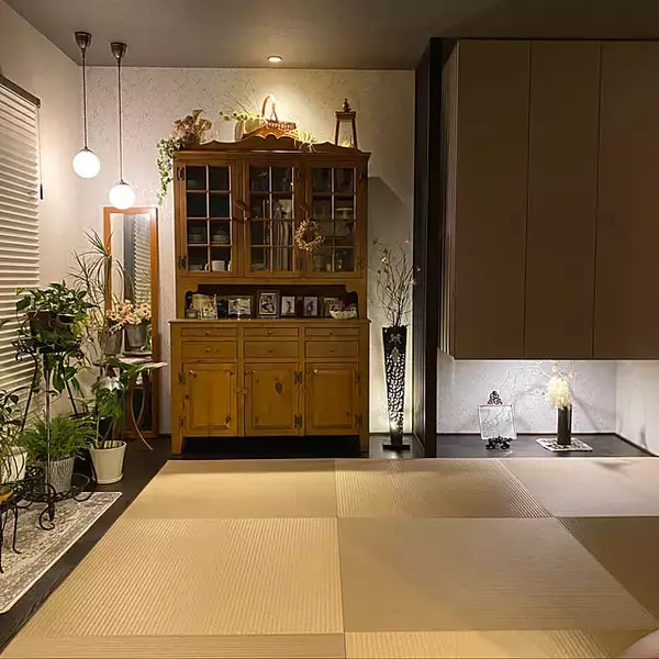「和に馴染む収納テクが見つかる！押入れや家具を活用した、和室収納のアイデア6選」の画像