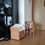「散らからないお部屋をつくる。やさしい雰囲気のかご収納アイデア」の画像1