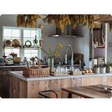 「散らからないお部屋をつくる。やさしい雰囲気のかご収納アイデア」の画像2