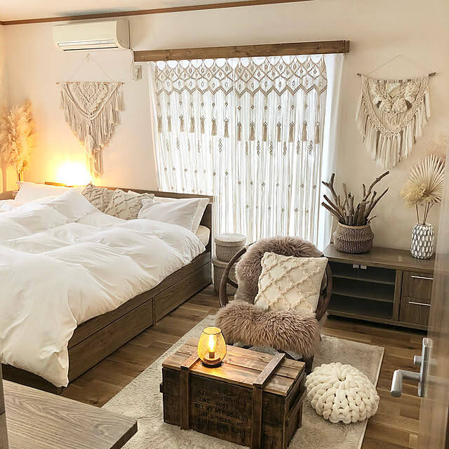 ゆるやかな空気が流れる空間。BOHOインテリアで整える暮らしとお部屋のアイデアを紹介