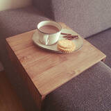 「DIYで思いどおり！サイドテーブルのスペース活用アイデア」の画像2