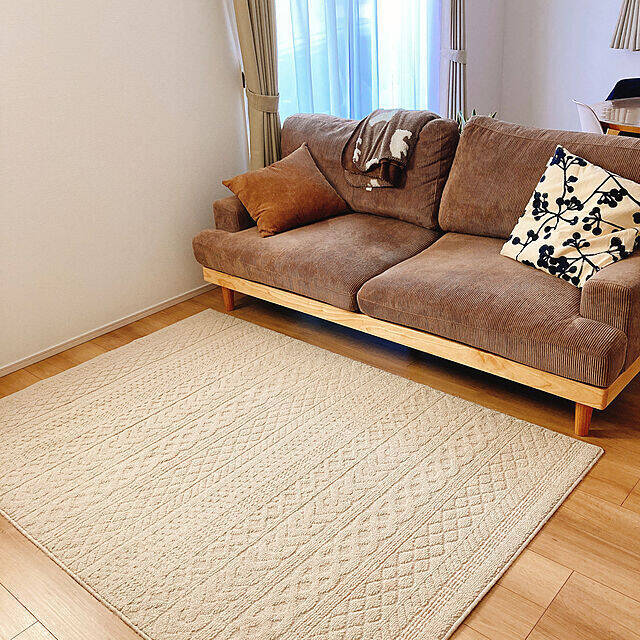 どんなお部屋にもハマる！おすすめのシンプルラグ10選