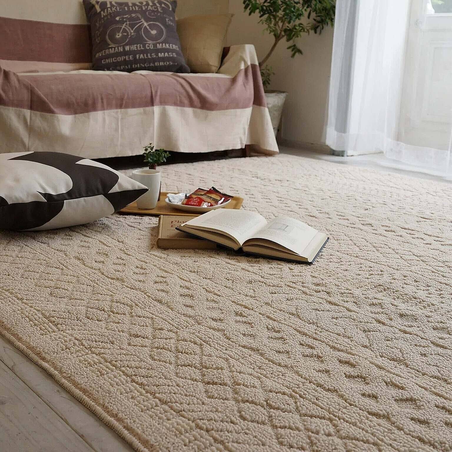 どんなお部屋にもハマる！おすすめのシンプルラグ10選