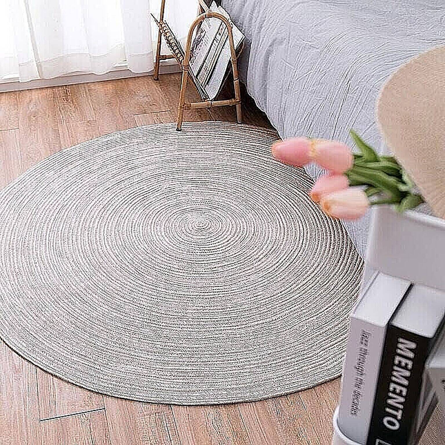 どんなお部屋にもハマる！おすすめのシンプルラグ10選