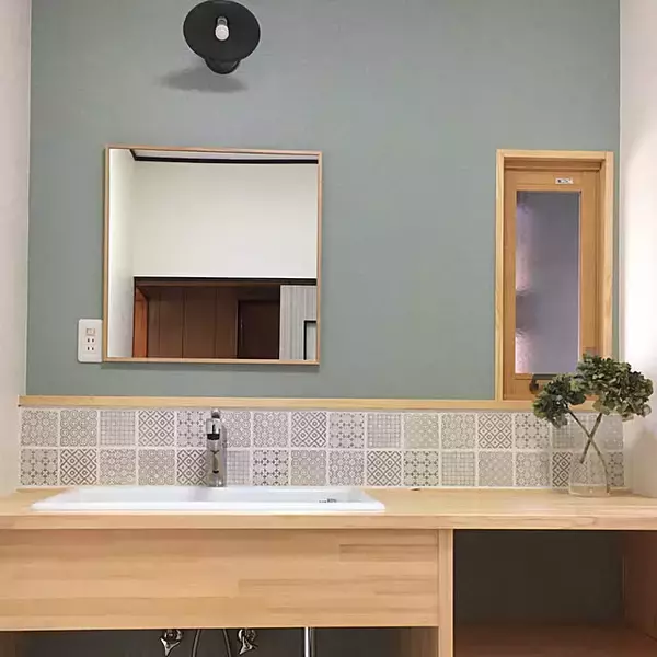 「うっとりするような洗面所はアイデアしだい♪DIYで作る見栄え抜群の洗面所10選」の画像