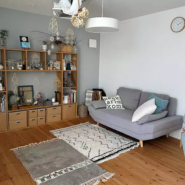 「場所を選ばず暮らしにフィット♪無印良品のスタッキングシェルフを使った収納実例」の画像