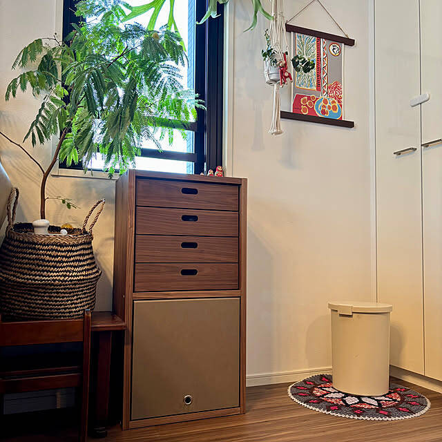 場所を選ばず暮らしにフィット♪無印良品のスタッキングシェルフを使った収納実例