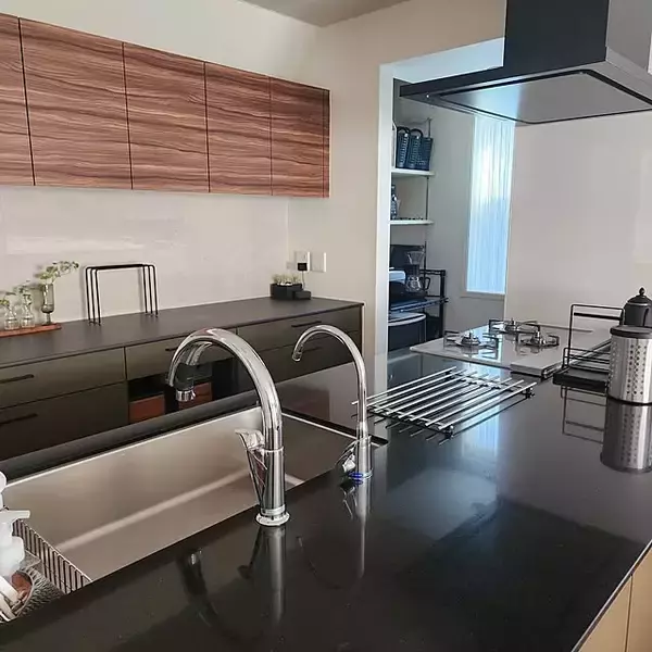 「掃除がもっとラクになる！忙しくても続けられる、掃除しやすい家づくりの工夫10選」の画像