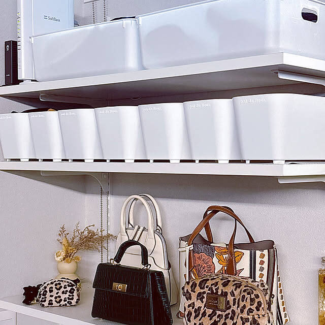 玄関に手軽な工夫をプラス♪100均アイテムで靴収納を整える