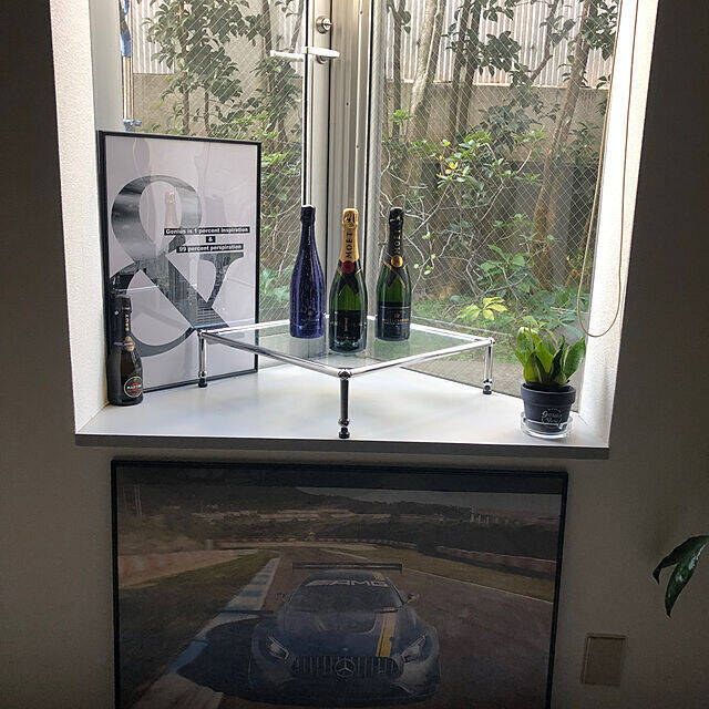 モジュールを組み合わせて使う！シンプルな機能美を感じるUSMの家具