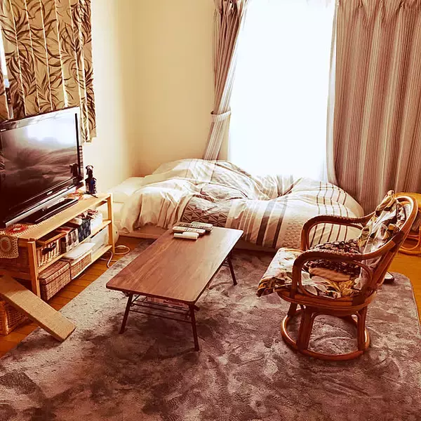 「ワンルームにもリビングにも最適！ニトリのローテーブル活用実例6選」の画像