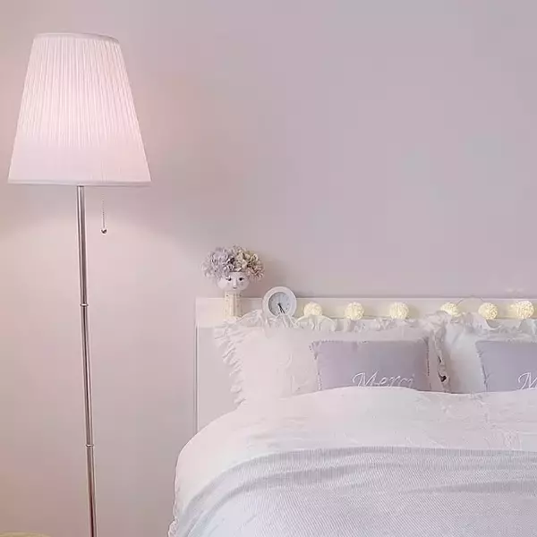 「機能やデザインから選べる♪ニトリで見つかる置き時計や壁掛け時計のある暮らし」の画像