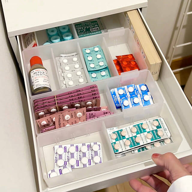 無印良品のポリプロピレンデスク内整理トレーで収納を整える！ユーザーさんの活用場所をご紹介