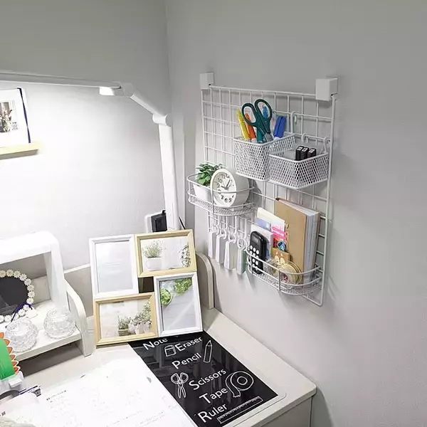 「快適空間が叶う！デスク周りにおすすめなダイソーアイテム」の画像