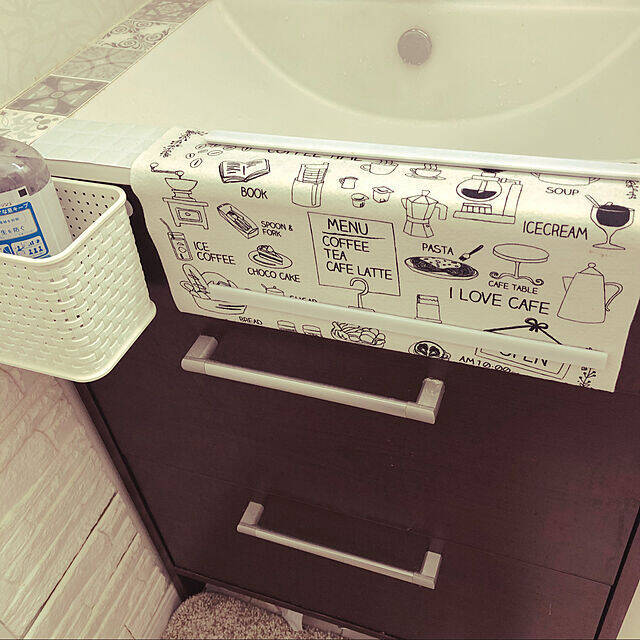 お掃除がグッと楽になる！キッチンのシンクや洗面台の水はね対策