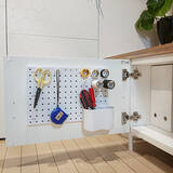 「「見せる収納」も「隠す収納」もお手のもの♪ダイソーのパンチングボードを活用した収納テクニック」の画像6