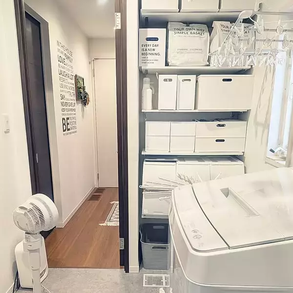 「大切なのは掃除だけじゃなかった！実例から見る清潔感のある部屋のポイント」の画像