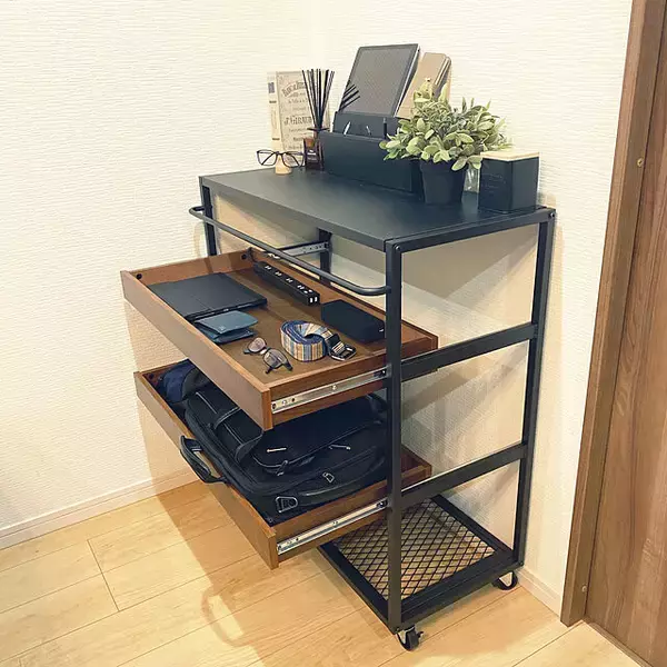 「生活に取り入れて毎日を快適に◎RoomClipショッピングで買えるワゴン活用術」の画像