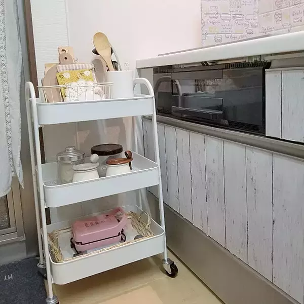 「生活に取り入れて毎日を快適に◎RoomClipショッピングで買えるワゴン活用術」の画像