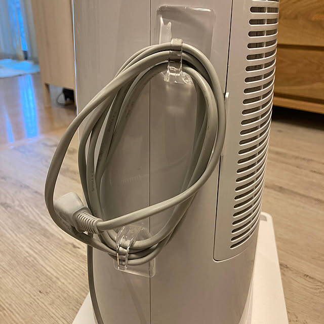 迷子にならない、からまない！コード収納のお悩みはダイソーの便利グッズで解決