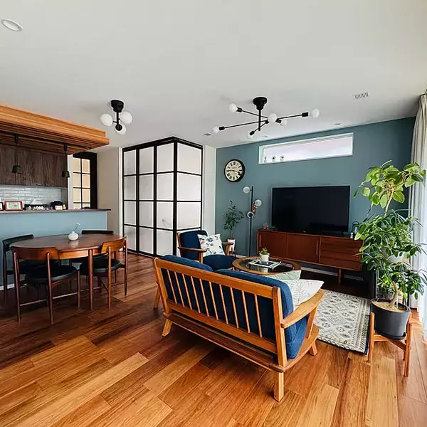 「【2025年総まとめ】テーマは「リビング」！みんなが注目した投稿5選」の画像