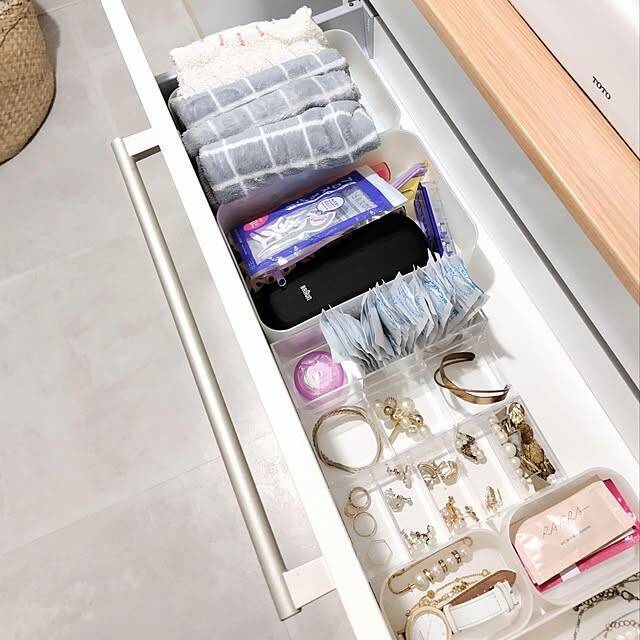 扉タイプ・引き出しタイプもスッキリ整理整頓！参考にしたい洗面台下収納